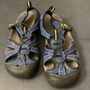 KEEN Newport sandals, men’s, 9.5, great condition